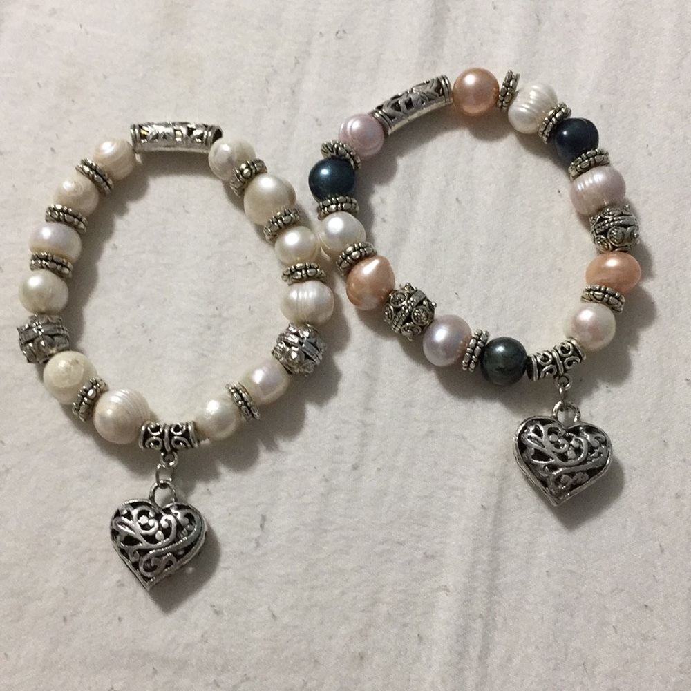 Set of bracelets